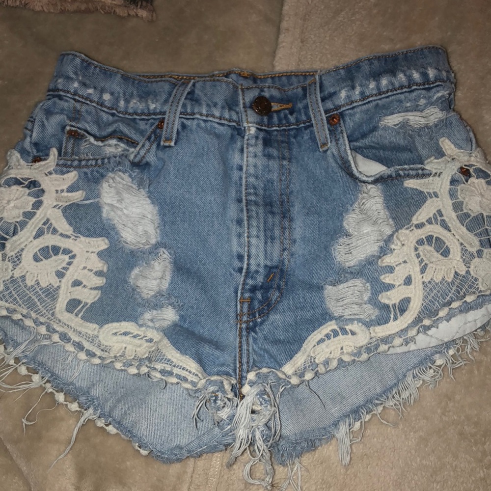 High wasted jeans shorts